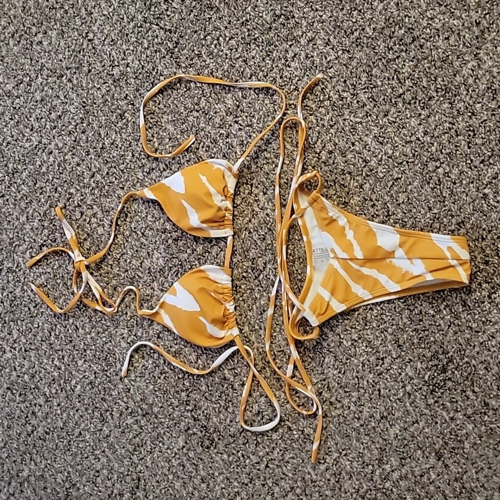 Matte Collection Yellow Stripe Strappy Two Piece Bikini Set XS Extra Small